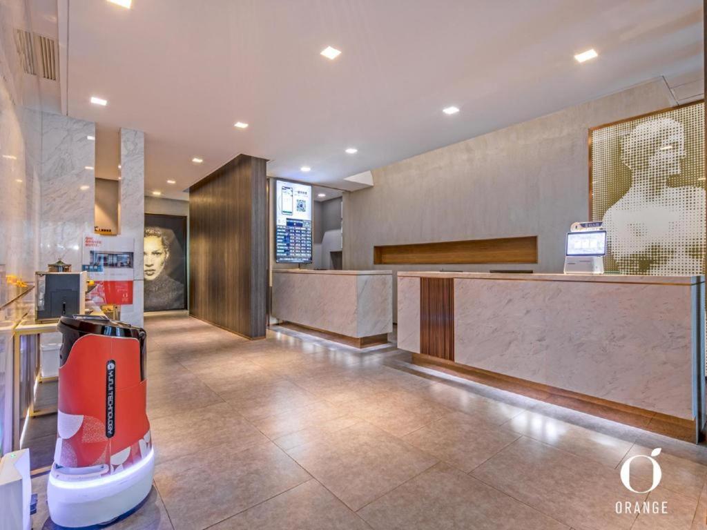 Orange Hotel Beijing Wangfujing Pedestrian Street Екстериор снимка